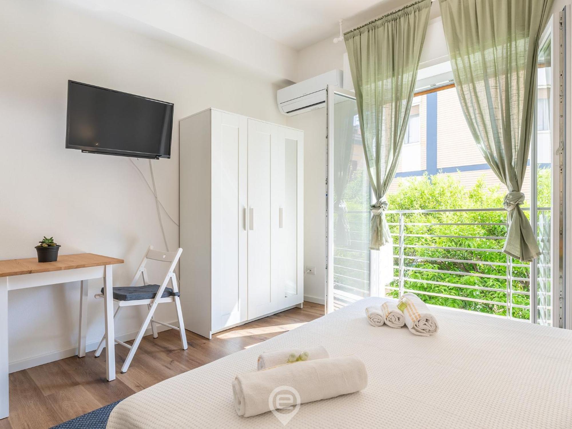 Monteverdi - 1 Apartment Cagliari